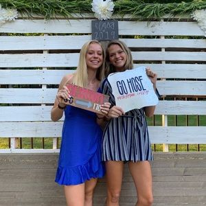 Meet your Posher, Abby